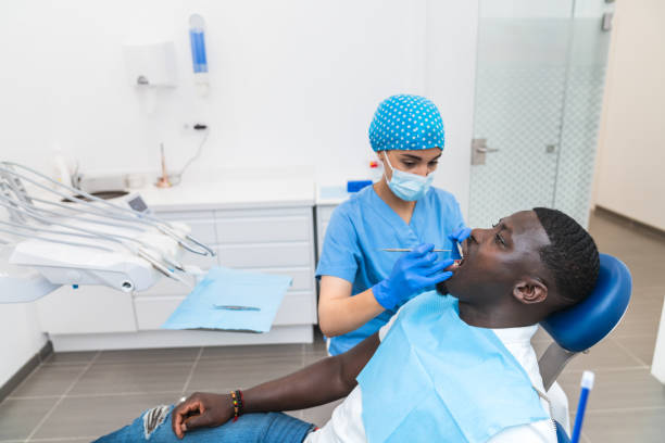 Best Dentist Open Late Near Me  in Lake Dalecarlia, IN